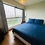 Habitaciones Con Vistas Al Parque Castilla Con Cocina Y Gym